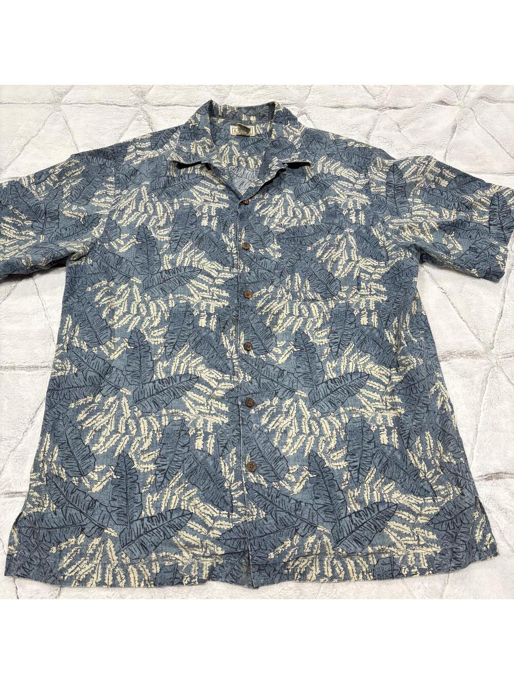 L.L.Bean Vintage Vacation Men's Medium Regular Cotton Hawaiian Button-Up Shirt